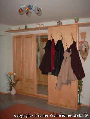Garderoben und Vorzimmer - Beispiel 07

 - Ende der Diashow